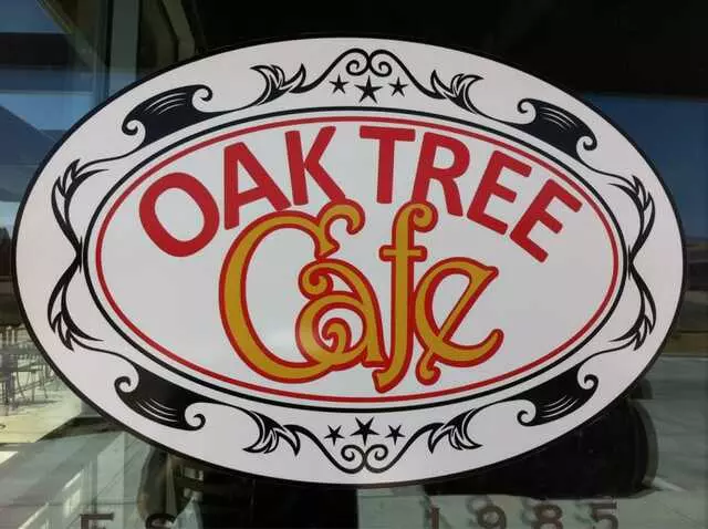Oak Tree Cafe