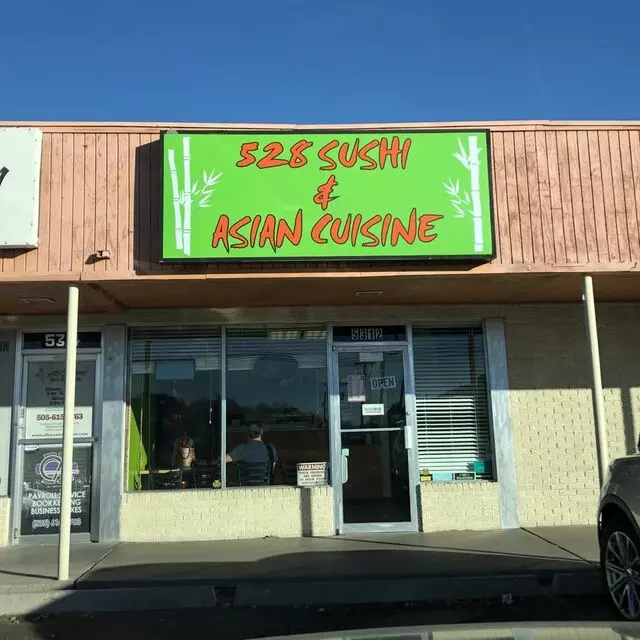 528 Sushi & Asian Cuisine