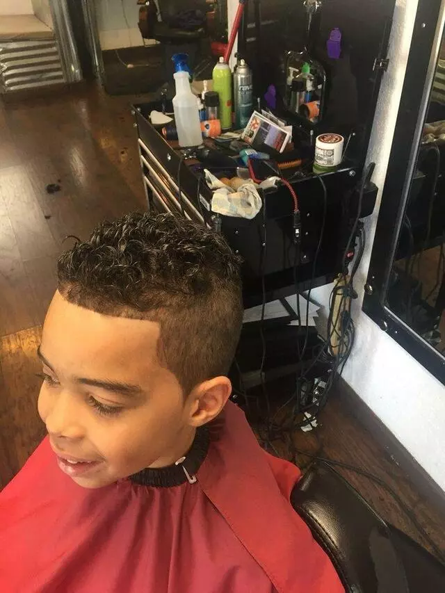 All Eyes On Me Barbershop