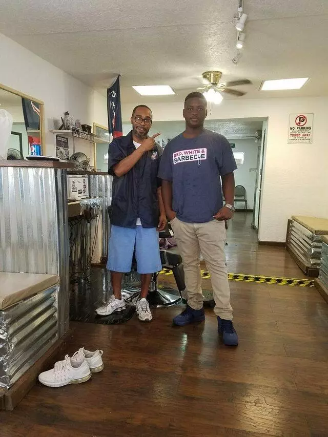 All Eyes On Me Barbershop