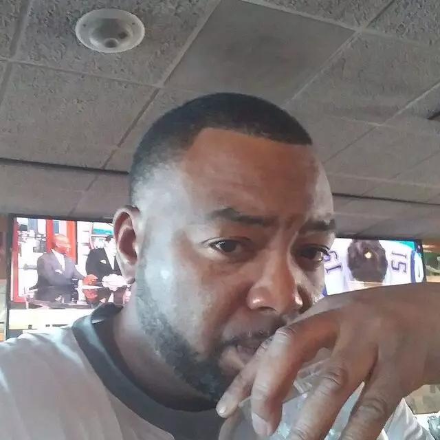 All Eyes On Me Barbershop