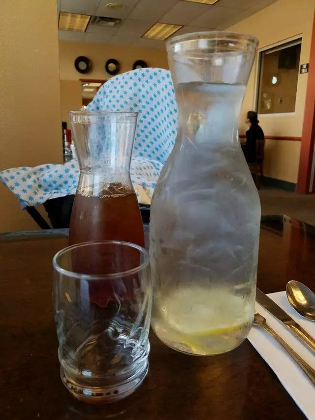 Le Peep Restaurant