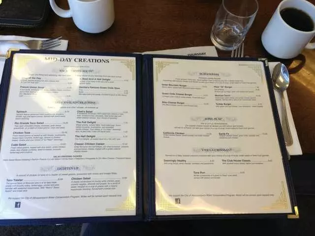 Le Peep Restaurant