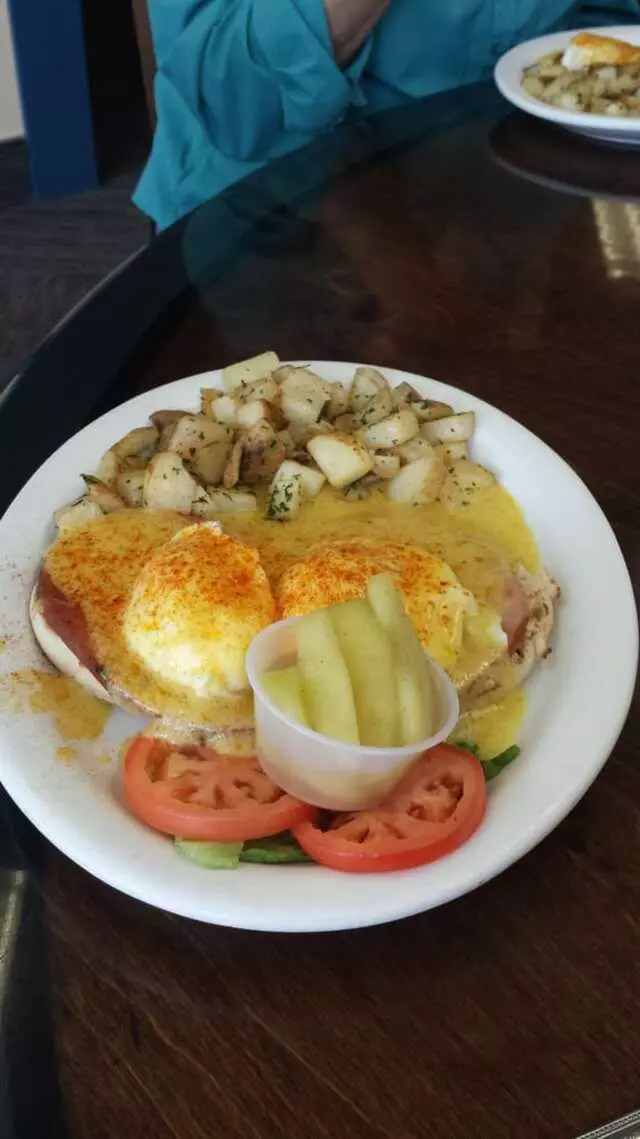 Le Peep Restaurant