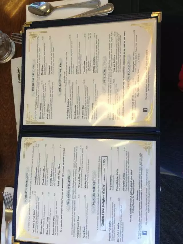 Le Peep Restaurant
