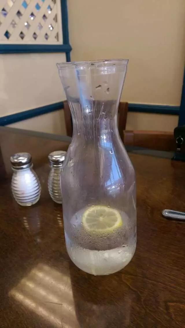 Le Peep Restaurant