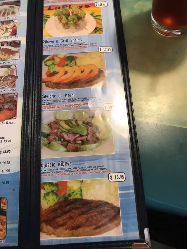 Mariscos La Playa