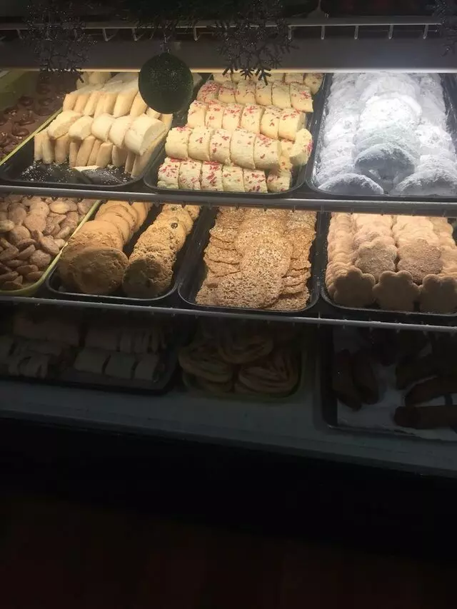 Sergio’s Bakery and Cafe