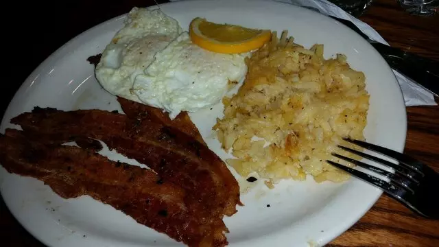 Cracker Barrel Old Country Store