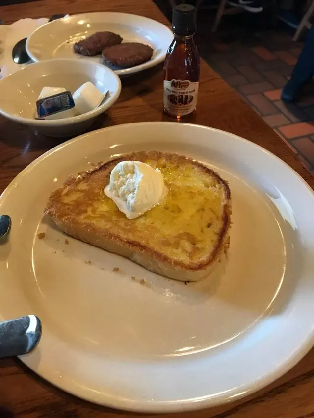 Cracker Barrel Old Country Store
