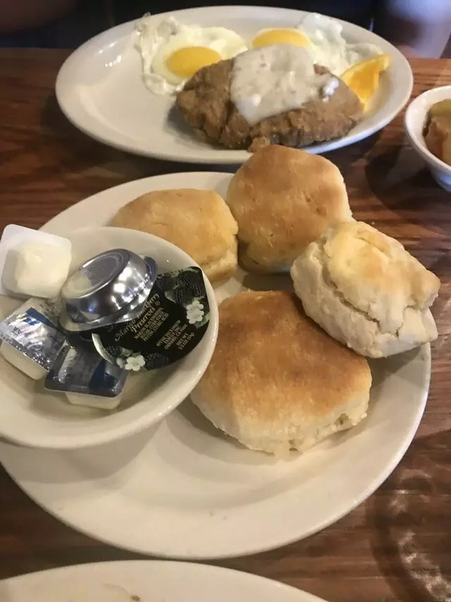 Cracker Barrel Old Country Store