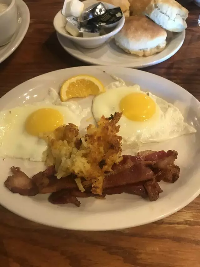 Cracker Barrel Old Country Store