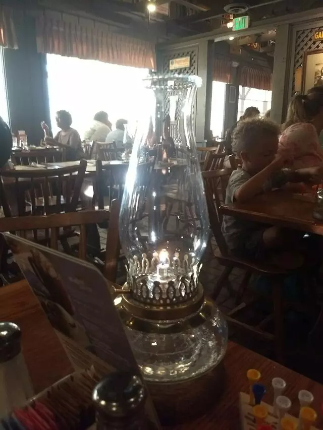 Cracker Barrel Old Country Store