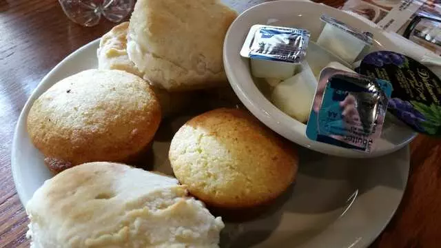 Cracker Barrel Old Country Store