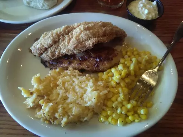 Cracker Barrel Old Country Store