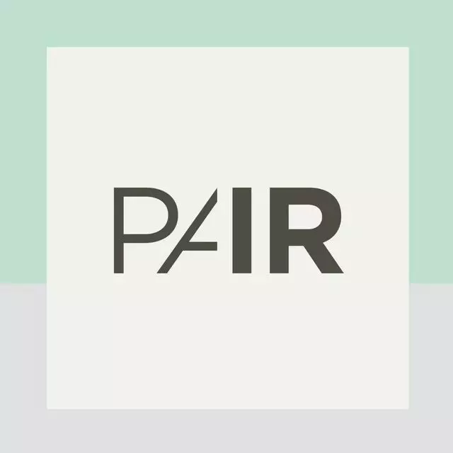 PAIR by Moonwalk