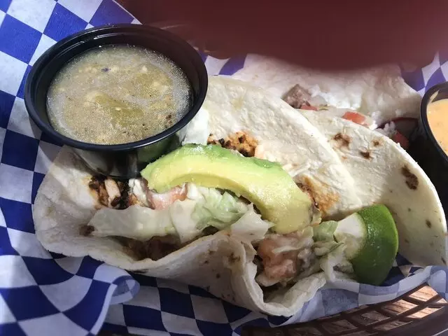 Flipflops Beach Grub