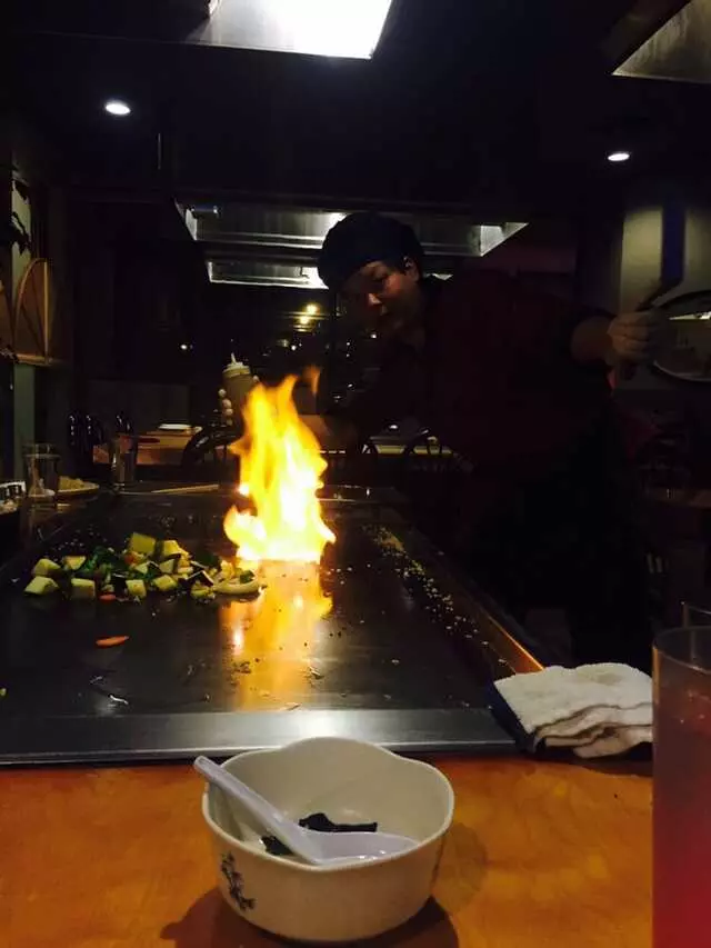 Ahh Sushi Bar and Grill