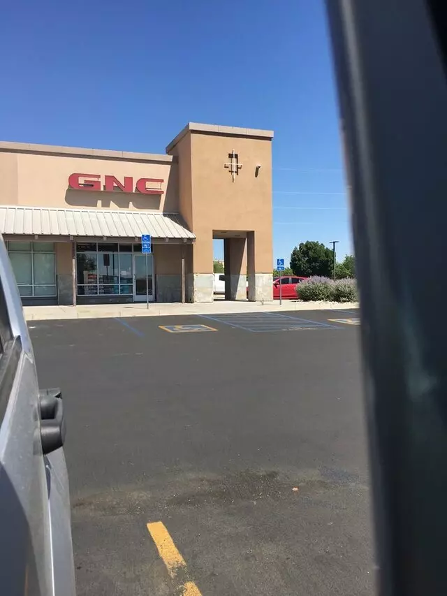 GNC