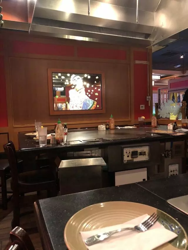 Azuma Sushi & Teppan