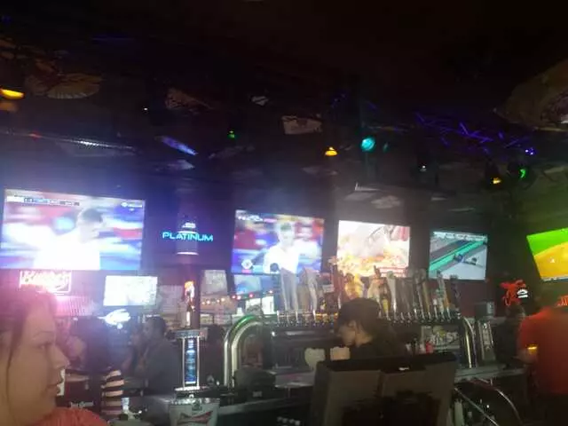 Bubba’s 33