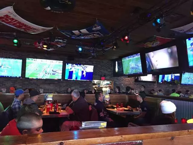 Bubba’s 33