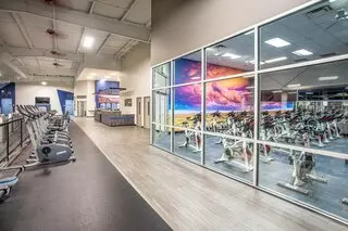 Defined Fitness Bosque Club