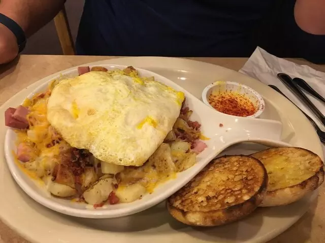 The Egg & I
