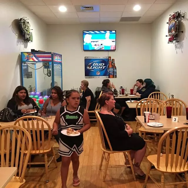 Godfathers Pizza
