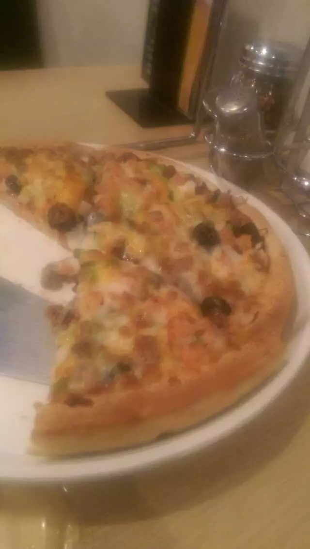 Godfathers Pizza