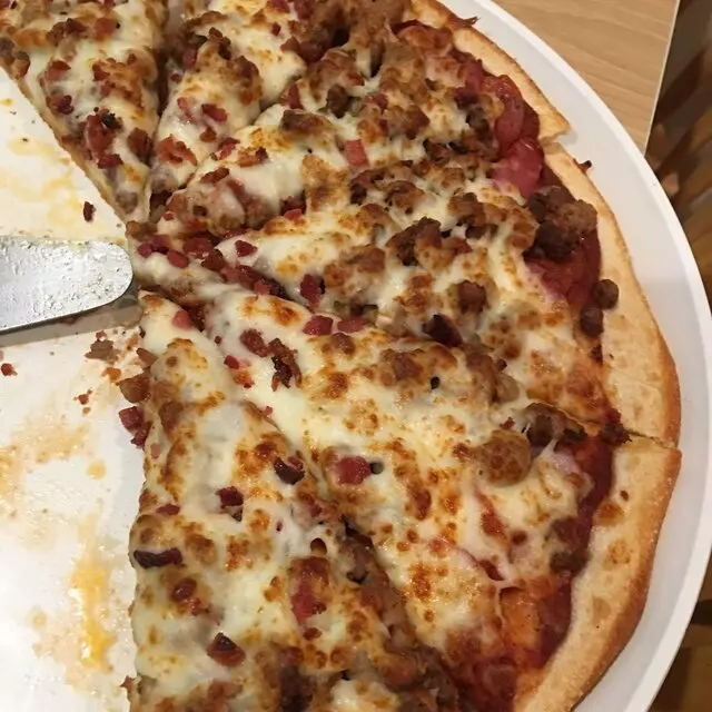 Godfathers Pizza