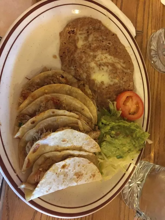 El Sarape 2 Restaurant