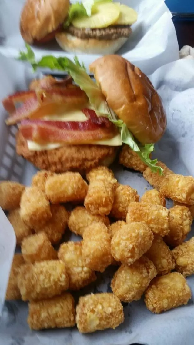 Christee’s Spuds Burgers And More