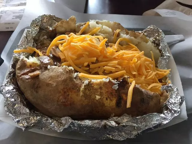 Christee’s Spuds Burgers And More