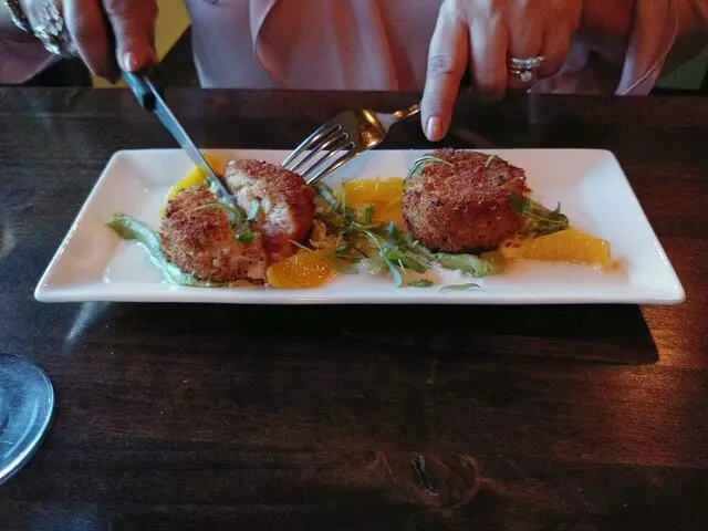 Savoy Bar & Grill