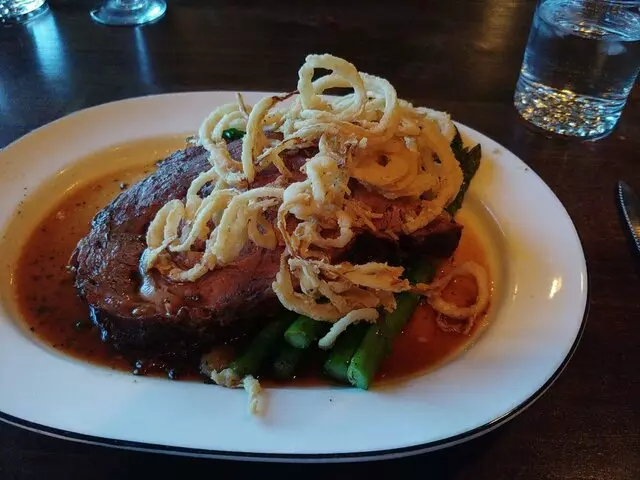 Savoy Bar & Grill