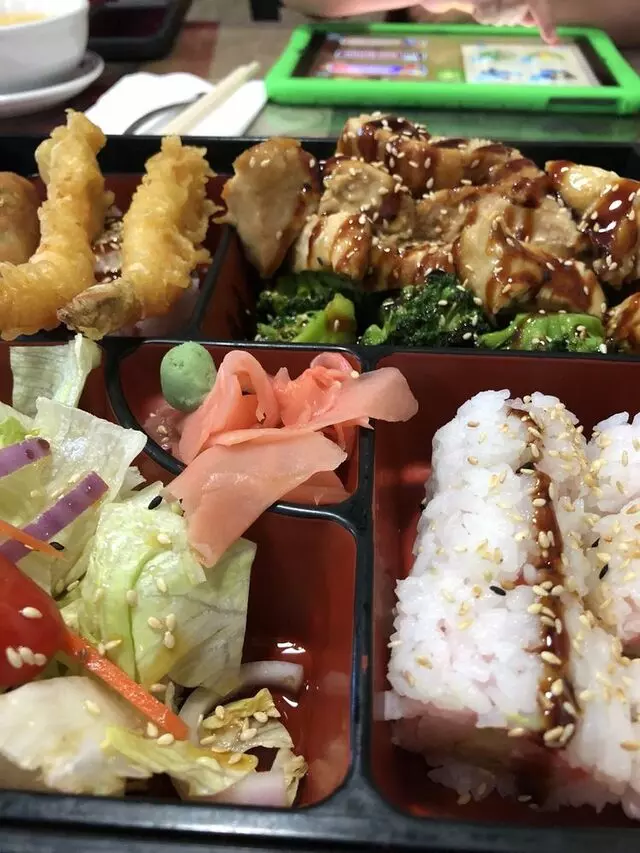 Bento Sushi