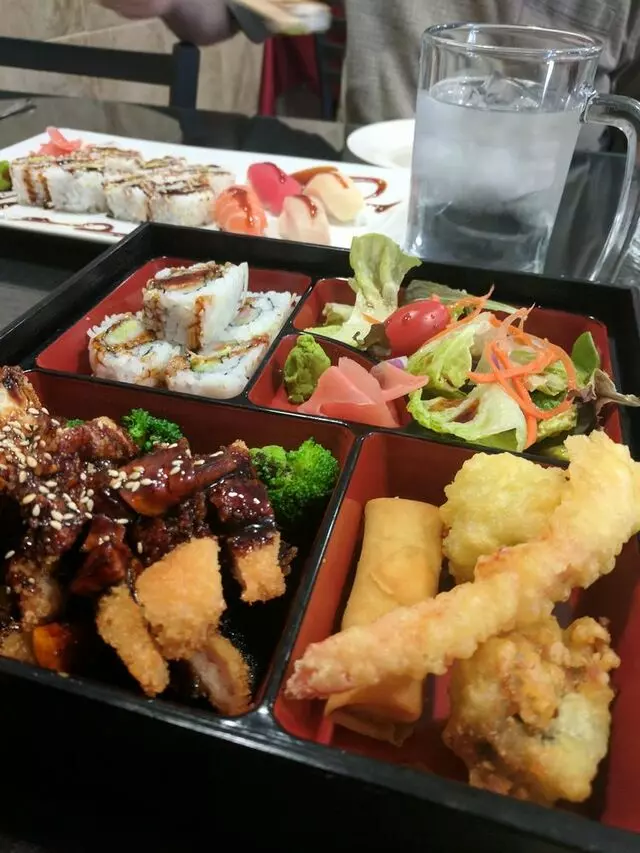 Bento Sushi