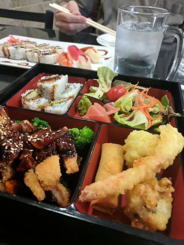 Bento Sushi