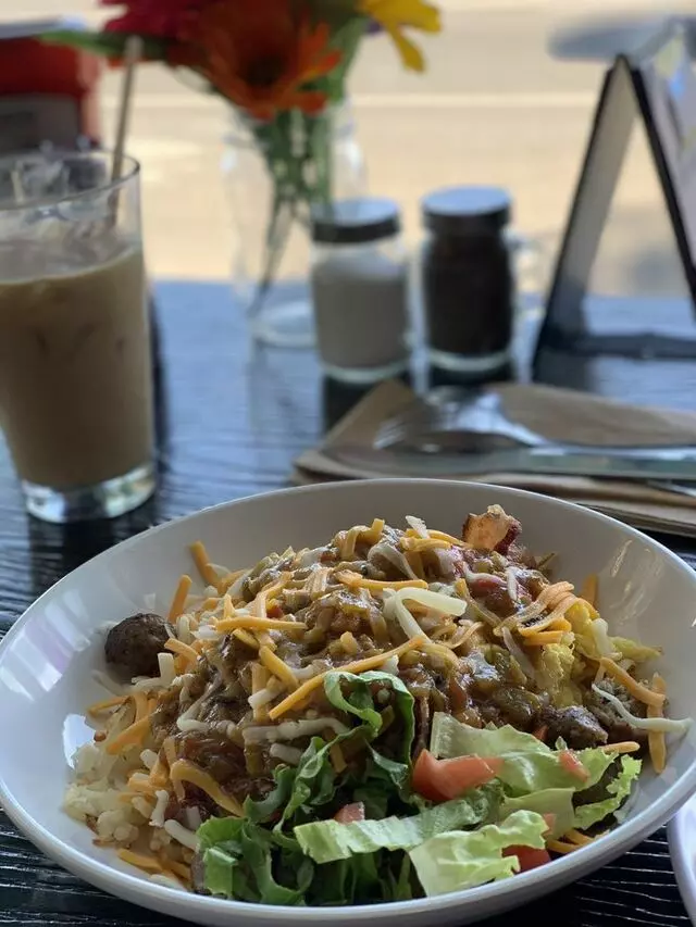 Cinnamon Sugar & Spice Cafe