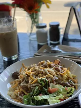 Cinnamon Sugar & Spice Cafe