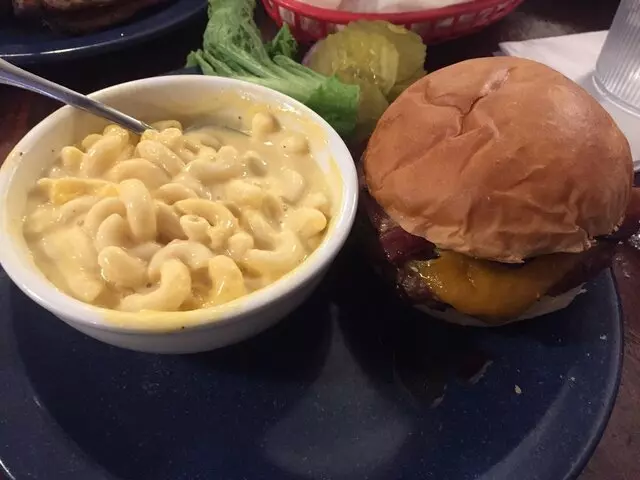 Quarters BBQ