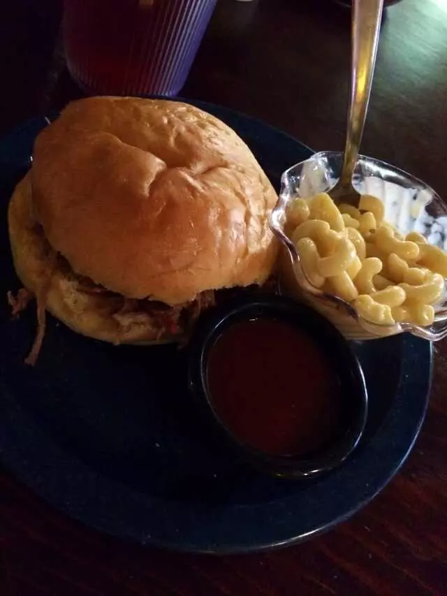 Quarters BBQ