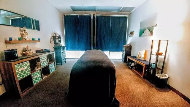 Aurora Sky Massage