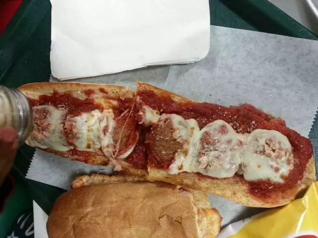 Amadeo’s Pizza