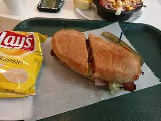 Amadeo’s Pizza