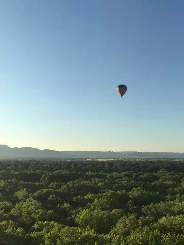 Aerogelic Ballooning