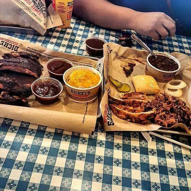 Dickey’s Barbecue Pit