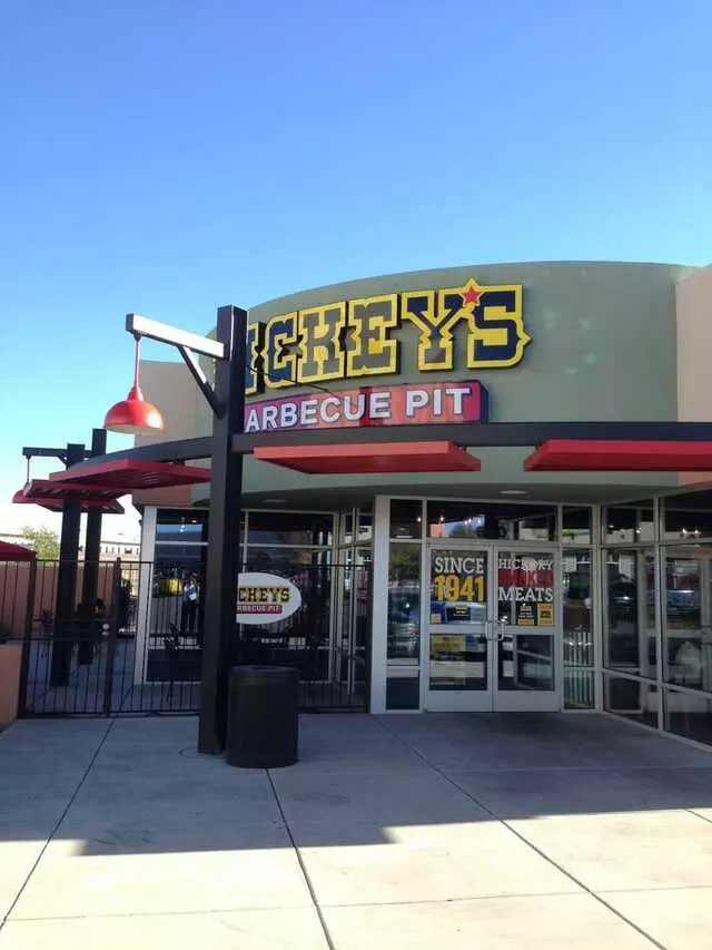 Dickey’s Barbecue Pit