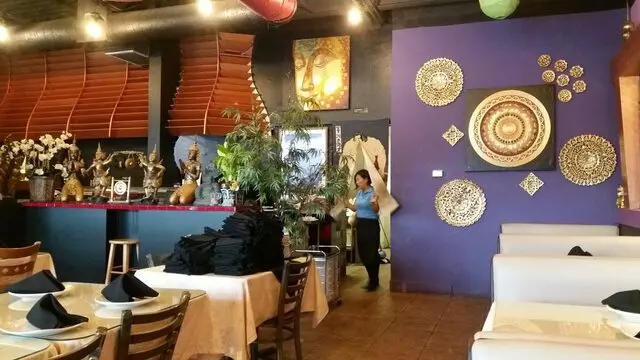 Jasmine Thai & Sushi House